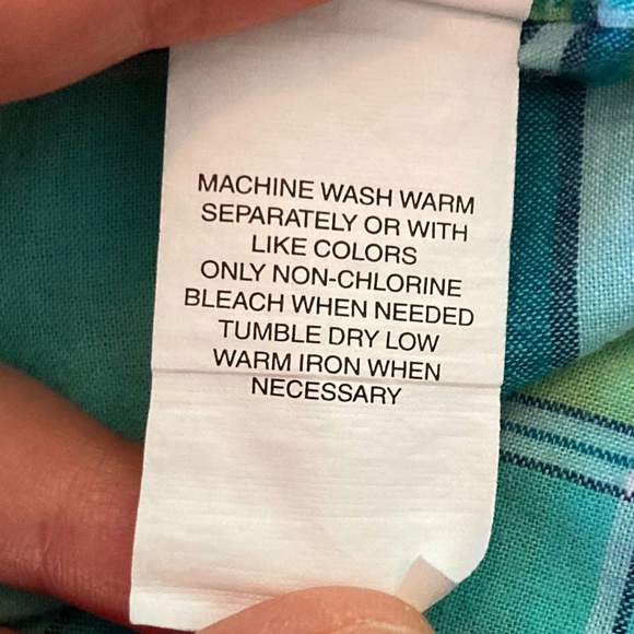 Boys size 7/8 Children’s Place teal/turquoise short sleeved button up shirt - Picture 5 of 5